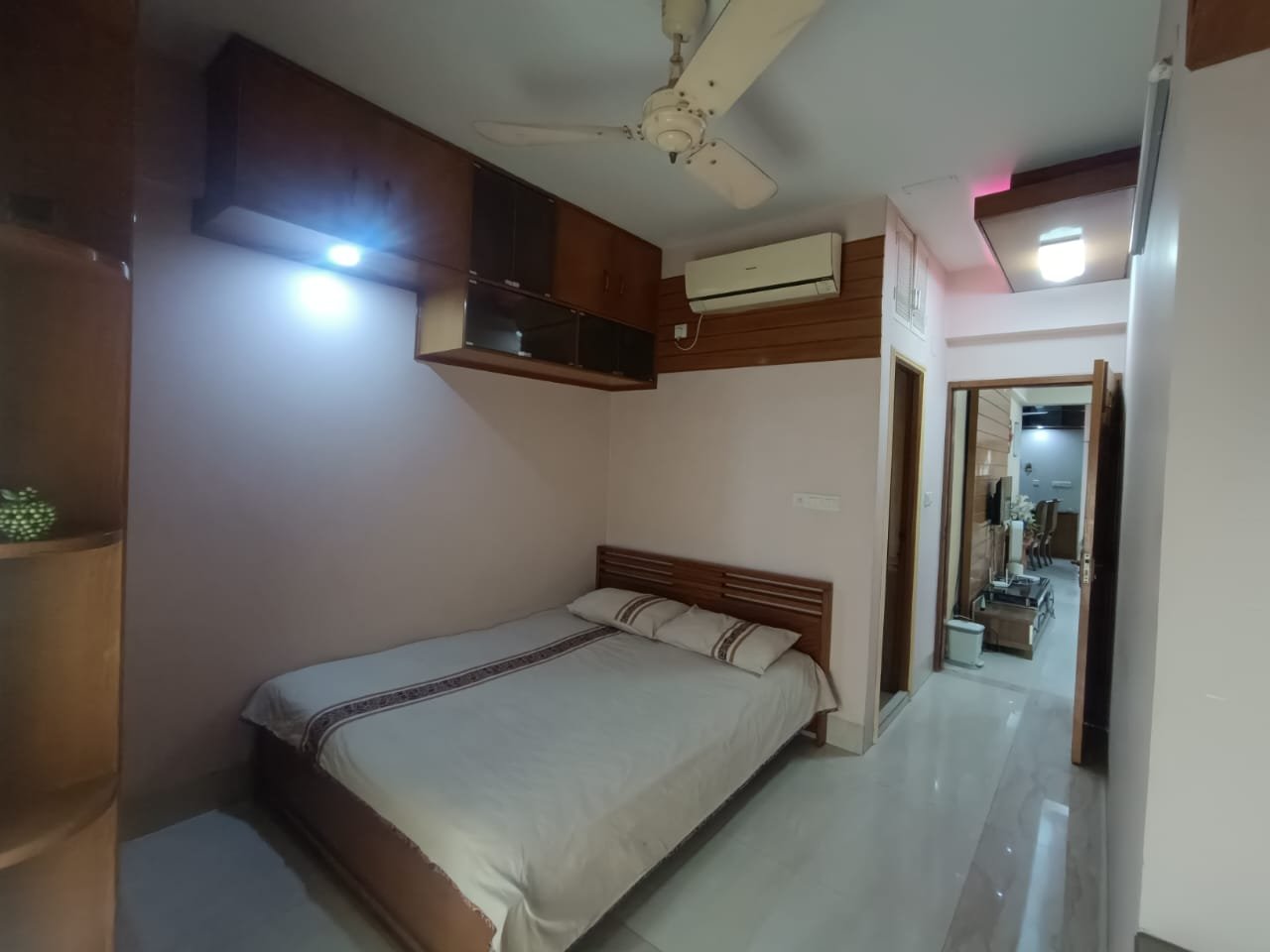 WhatsApp Image 2025-12-31 at 4.10.23 PM (1)